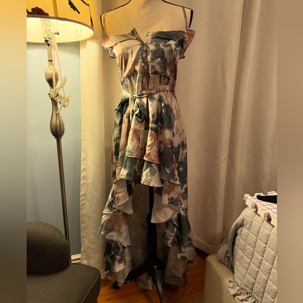 EUC Suki So high low silk dress size XS